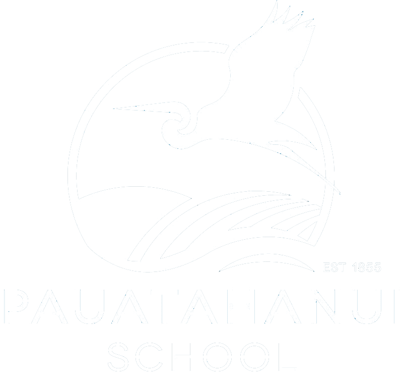 Pauatahanui School Logo